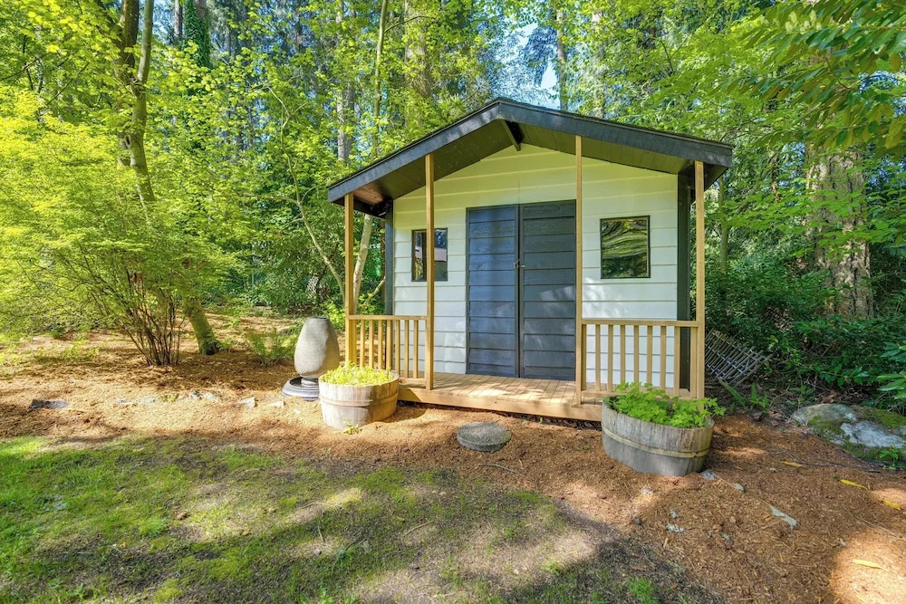 photo 1 of Modern Home: 3 Miles to Woodinville Wine Country!