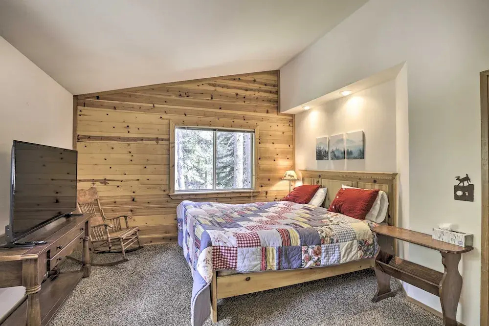 photo 1 of Game Room: Mountain Chalet 5 Mi to Donner Lake