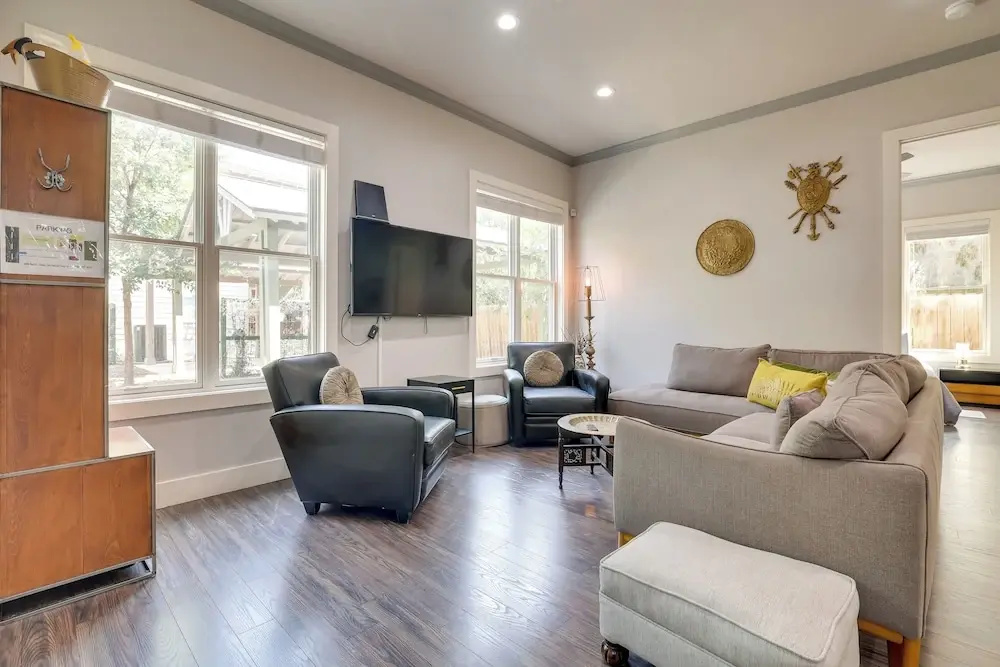 photo 1 of Modern Home < 1 Mi to Dwtn San Antonio & Riverwalk