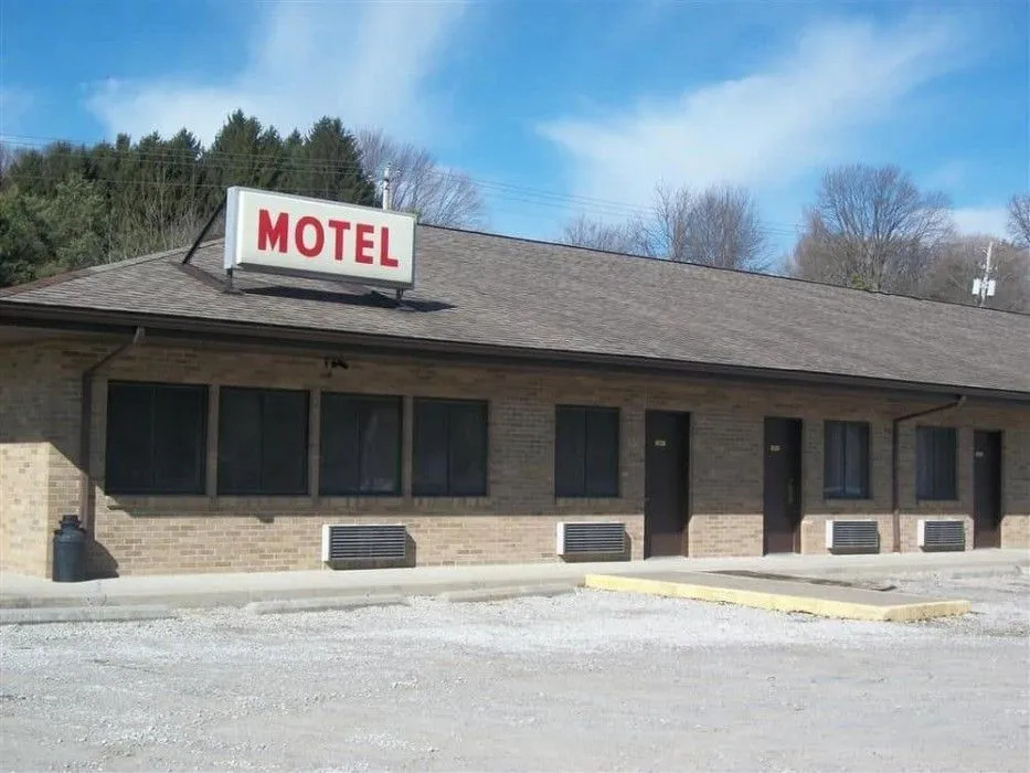 photo 1 of Mohican Little Brown Inn Loudonville