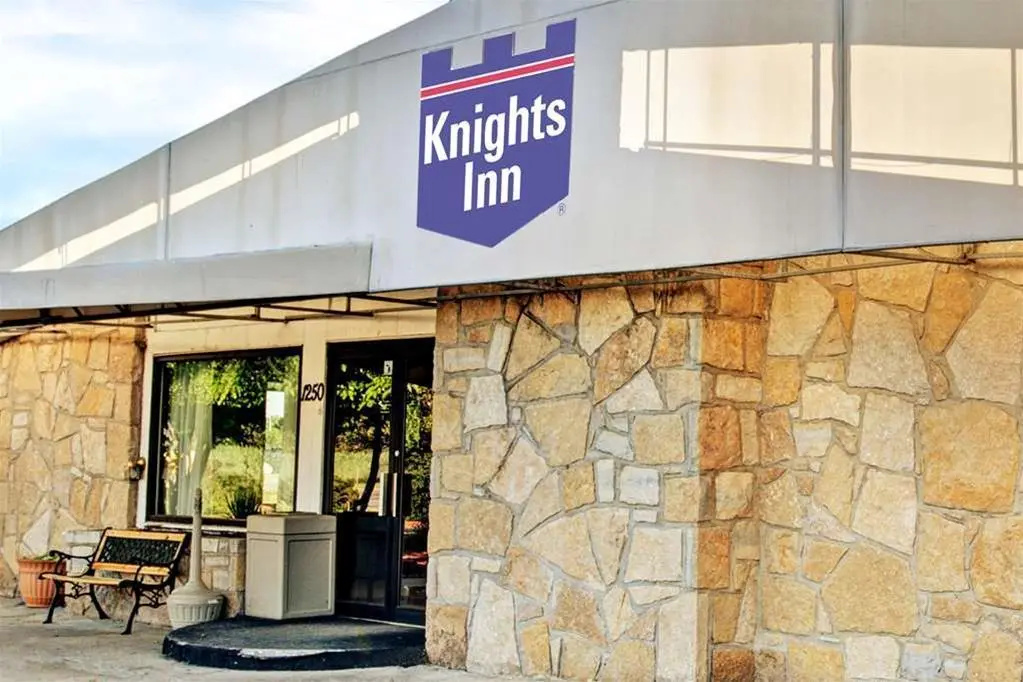 photo 1 of Knights Inn Monroe