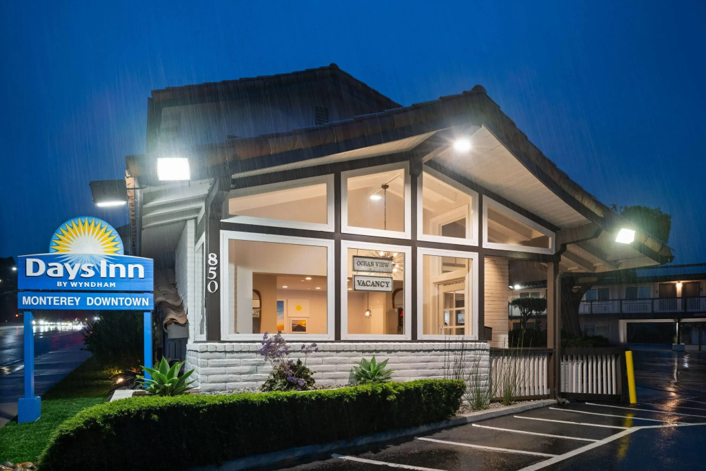 photo 1 of Days Inn by Wyndham Monterey Downtown