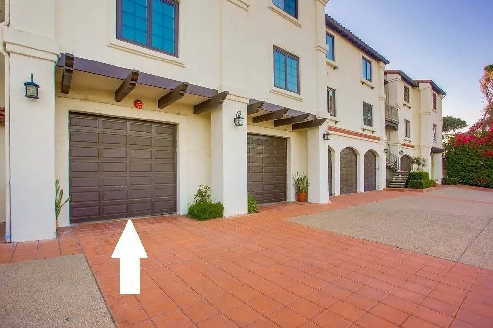 photo 1 of Moonlight townhouse