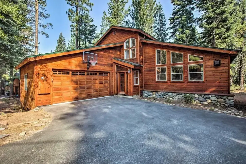 photo 1 of Moosetrack by Avantstay Hot Tub + BBQ Deck Tahoe Donner Ski, Golf & Beach Club Access