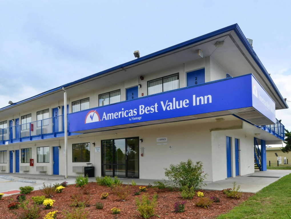 photo 1 of Anderson Inn