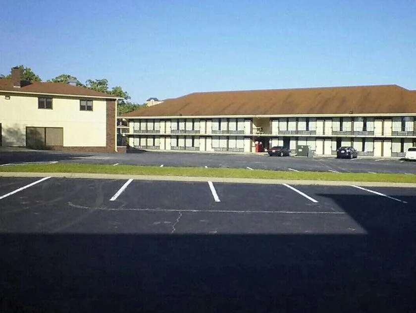 photo 1 of Branson Royal Inn & Suites