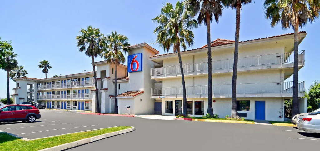 photo 1 of Motel 6 Fairfield, CA - Napa Valley