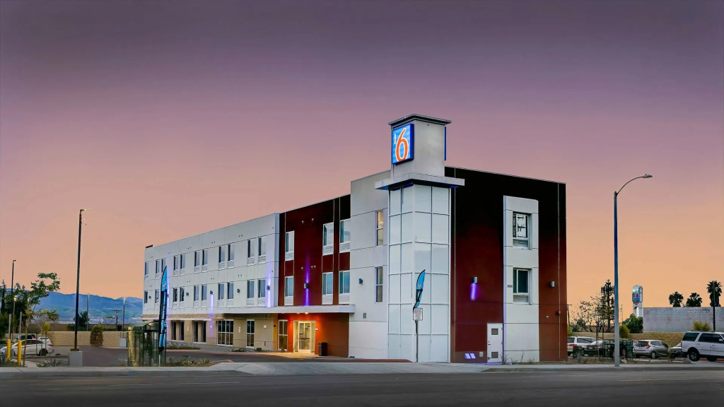 photo 1 of Motel 6 Highland, CA – San Bernardino – East