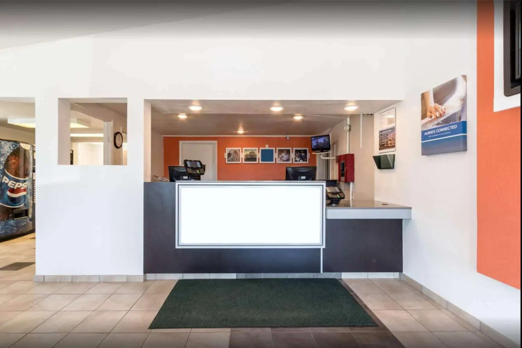 photo 1 of Travelodge by Wyndham Lansing
