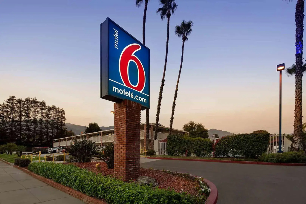 photo 1 of Motel 6 Arcadia, CA - Los Angeles - Pasadena Area