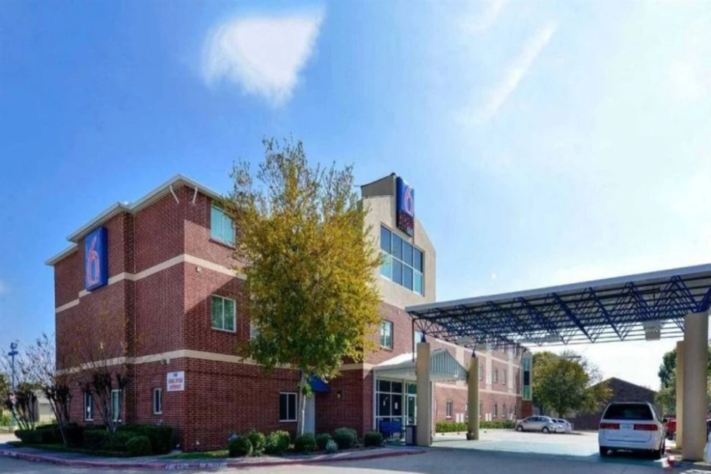 photo 1 of Motel 6 McKinney, TX - North