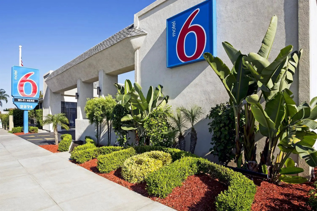 photo 1 of Motel 6 Newport Beach