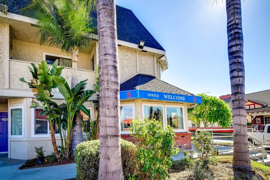 photo 1 of Motel 6 Riverside, CA - South