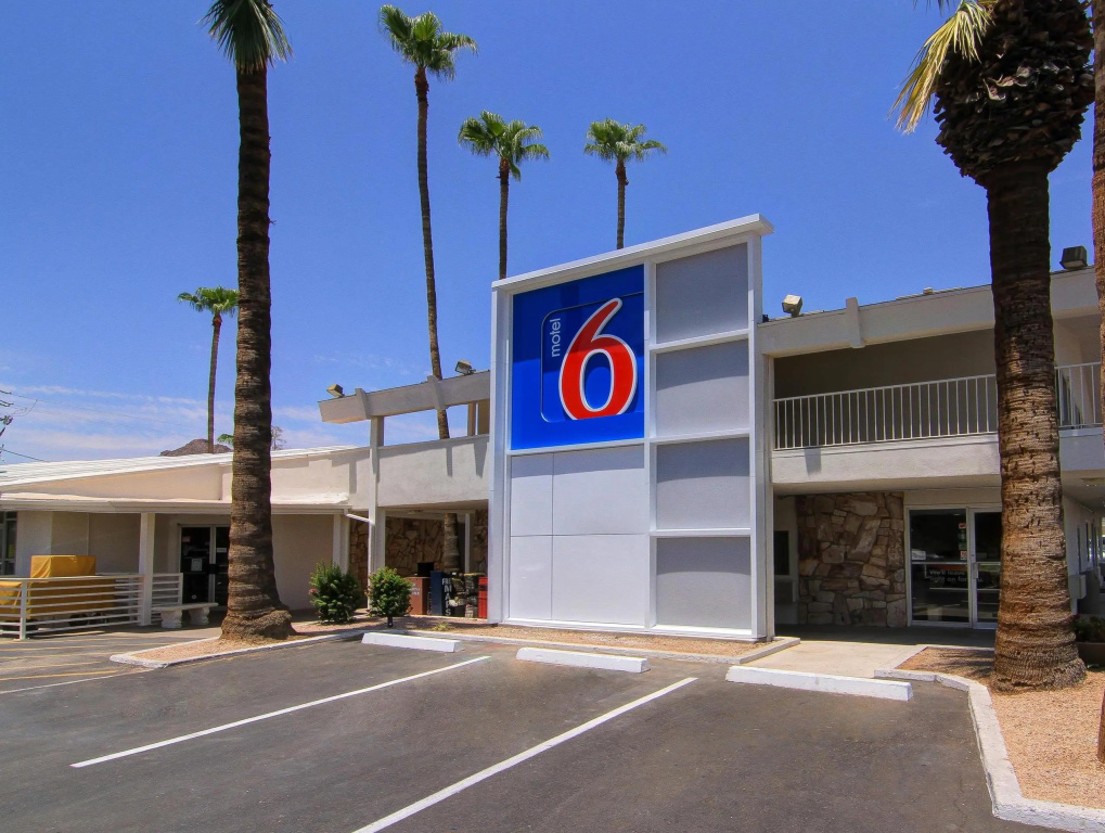 photo 1 of Motel 6 Old town Scottsdale/Fashion Square