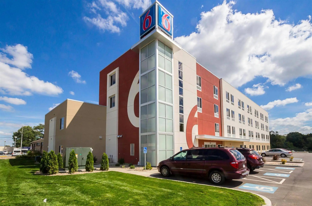 photo 1 of Days Inn by Wyndham South Bend/Notre Dame