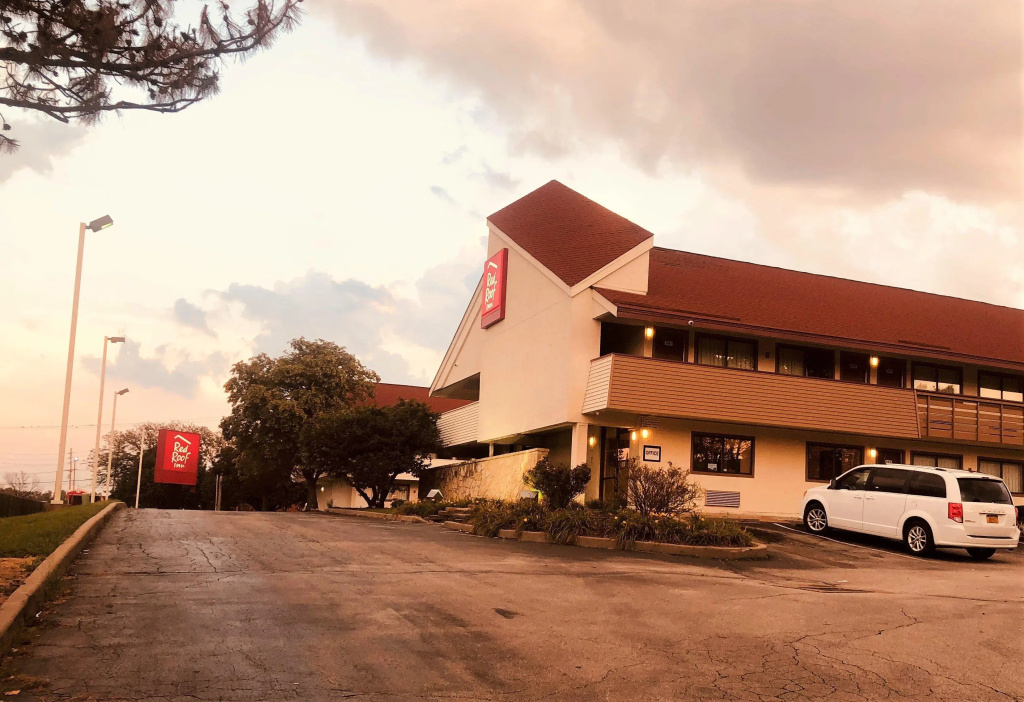 photo 1 of Red Roof Inn Bridgeton