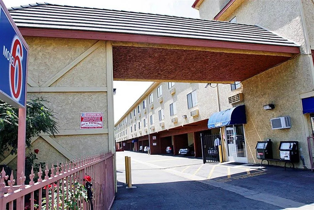 photo 1 of Motel 6 Van Nuys