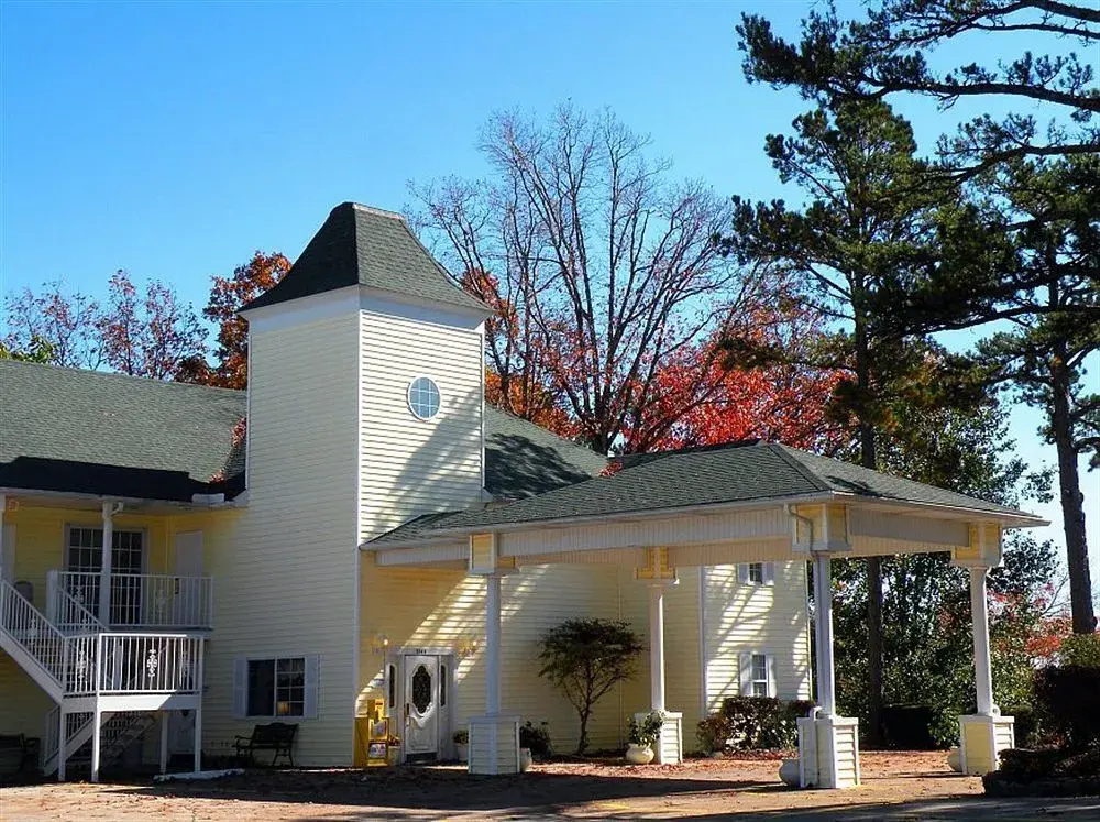 photo 1 of Hotel O Eureka Springs - Christ of Ozark Area