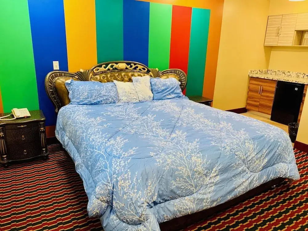 photo 1 of Motor City Inn & Suites