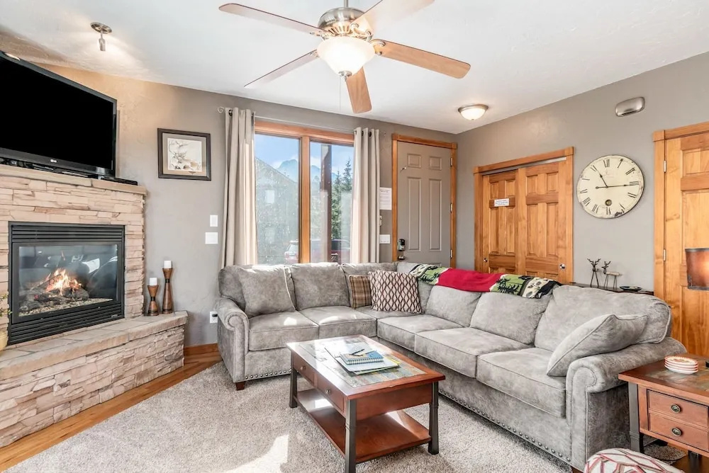 photo 1 of Mount Lady Washington 29B 1 Bedroom 2 Bathrooms Condo