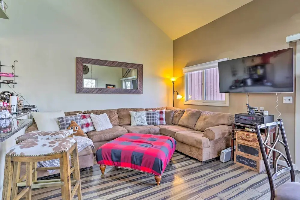 photo 1 of Mountain Creek Condo w/ Grill: Walk to Lifts!