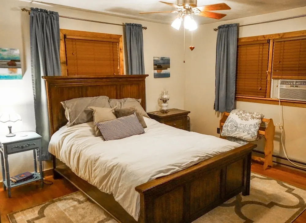 photo 1 of Mountain Hideaway At 4,000 - Hot Tub & Deck! 3 Bedroom Home