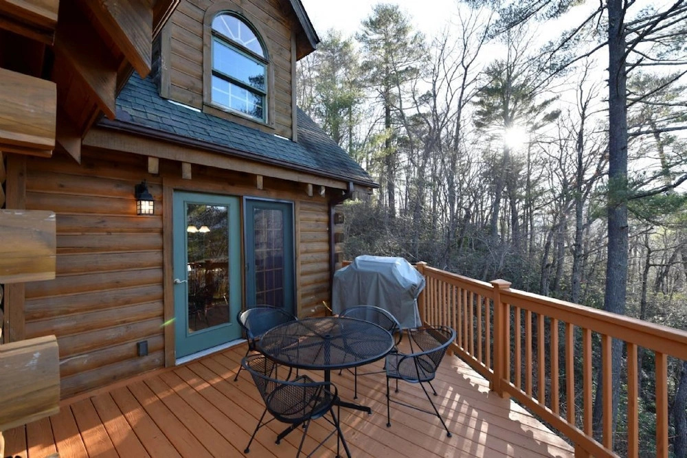 photo 1 of Mountain Oaks Cabin - 3 Br Home