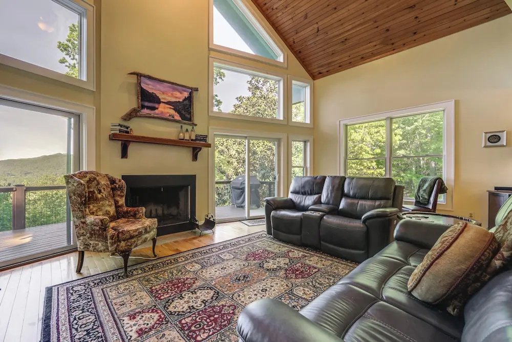 photo 1 of Mountain View Home: Hike, Raft, Golf + More!