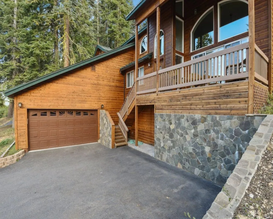 photo 1 of Mountainside Escape