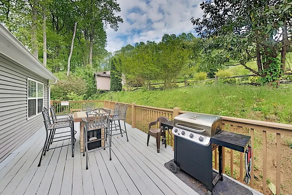 photo 1 of Mountain-view Hideaway W/ Hot Tub & Game Room 4 Bedroom Home