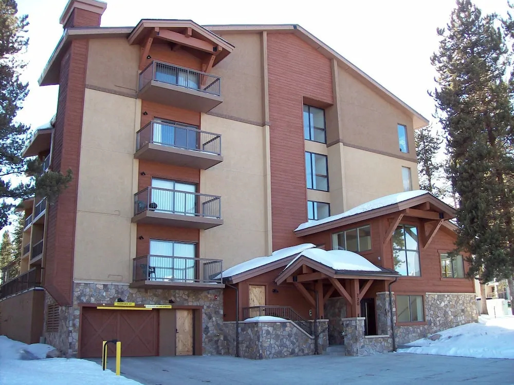 photo 1 of Mountainwood - 2 Bedroom Condo #106 - LLH 46801