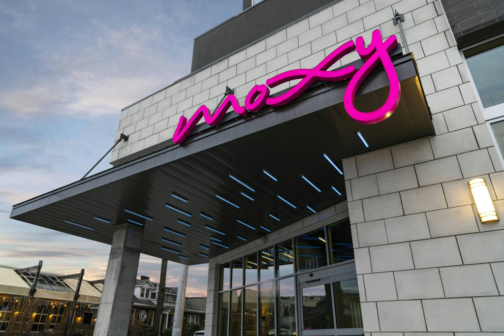 photo 1 of Moxy Nashville Vanderbilt Area