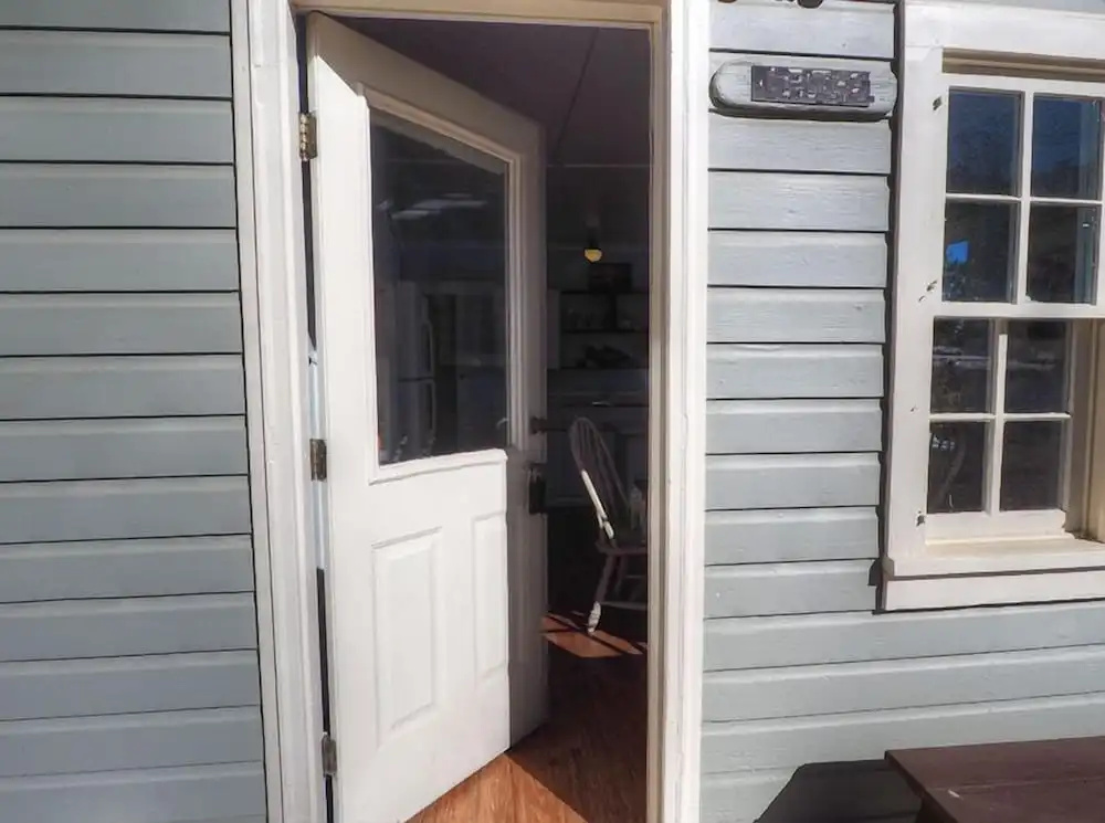 photo 1 of Murphy's Riverside - E.V. Reg #3362 - 3 Br Cottage