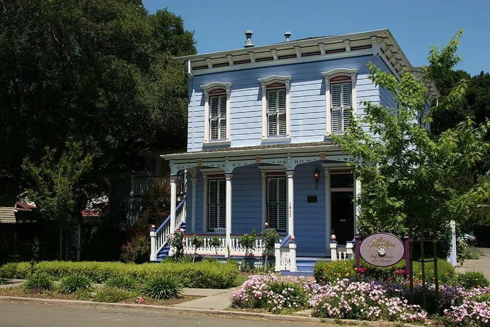 photo 1 of Napa Inn