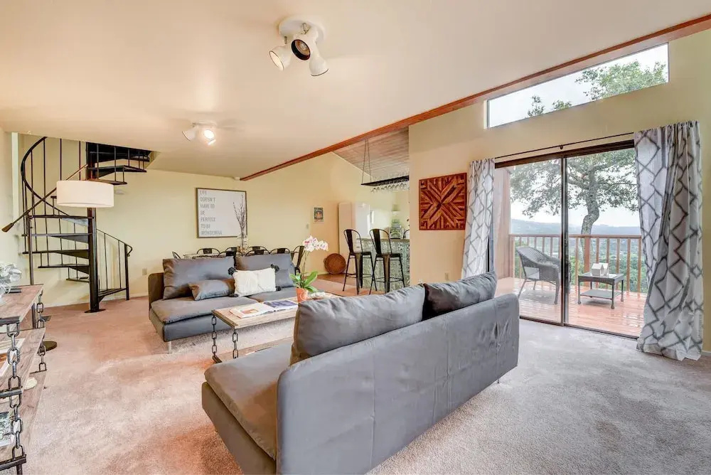 photo 1 of Napa Valley Guest House 2 Bedrooms 1 Bathroom Cottage by Redawning