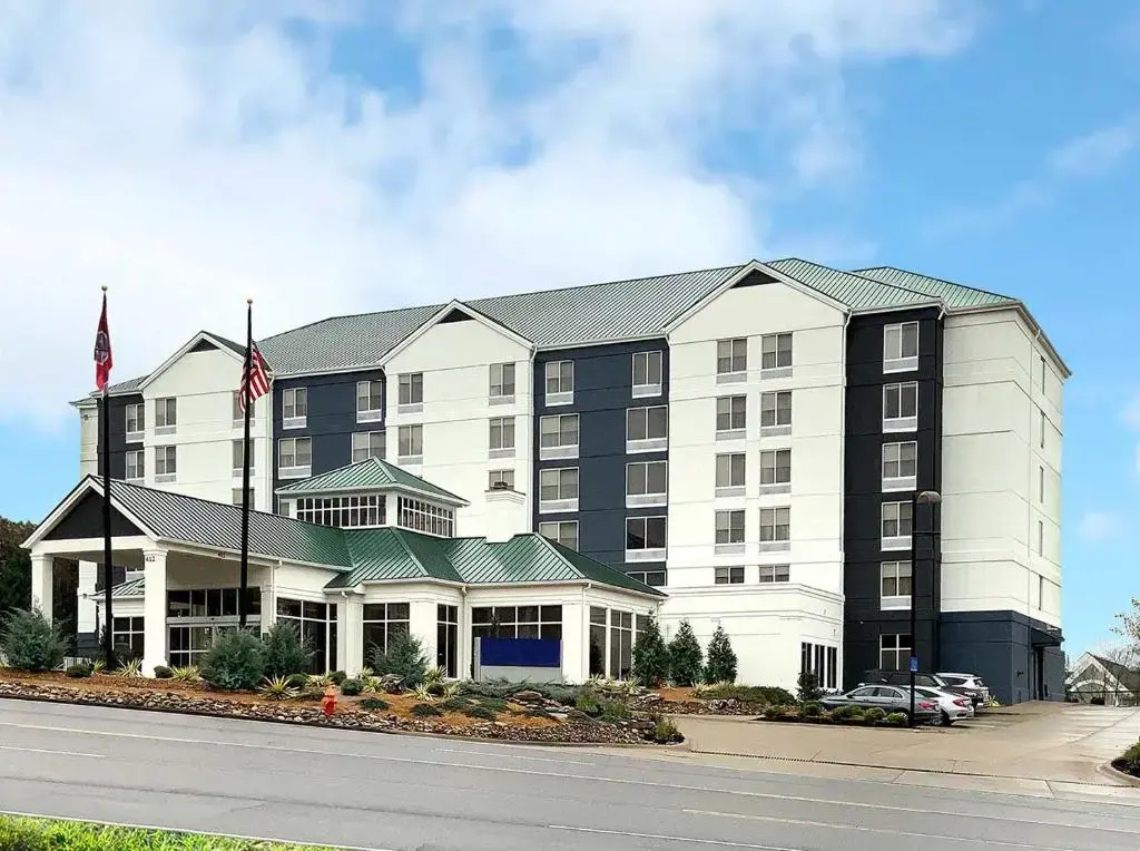 photo 1 of Crowne Plaza Nashville Airport by IHG