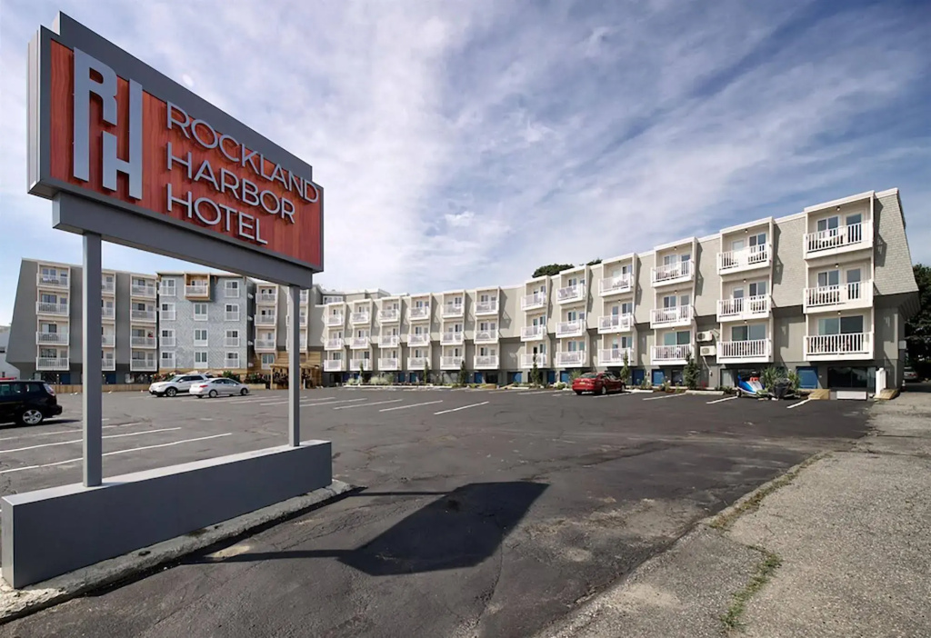 photo 1 of Rockland Harbor Hotel