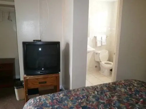 photo 1 of New Budget Motel