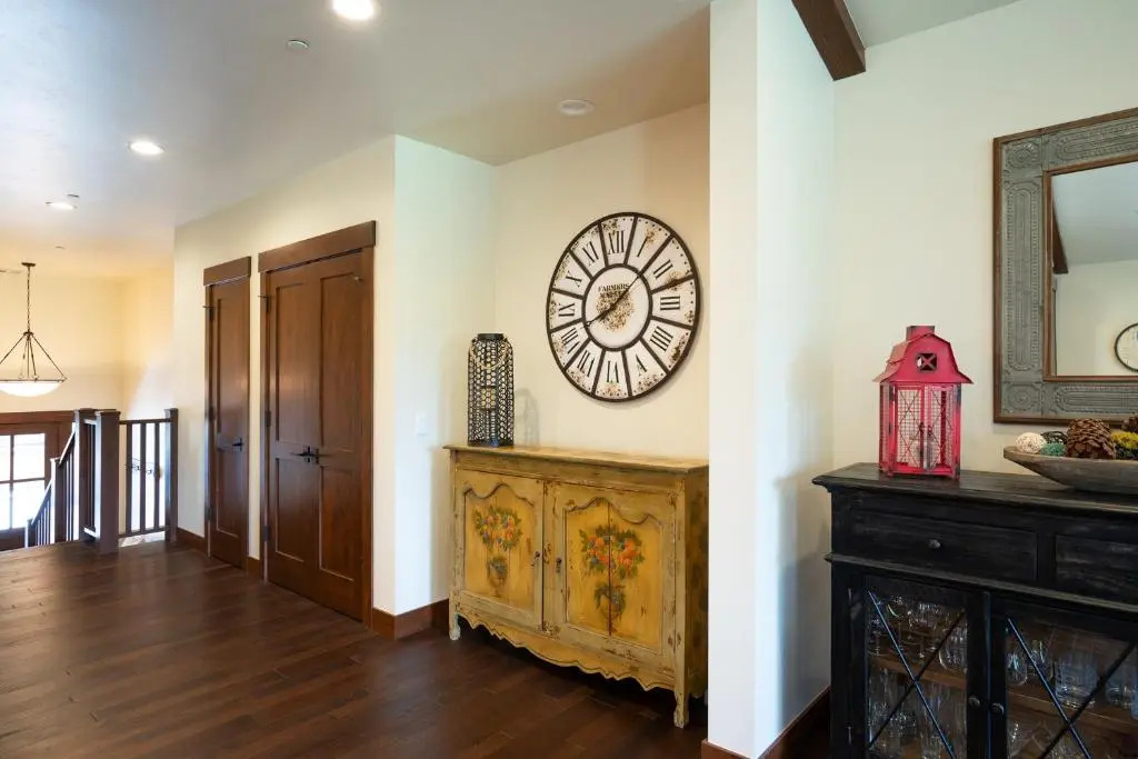 photo 1 of New Listing! Luxury 3bd Residence on Gray'S Crossing Golf Course