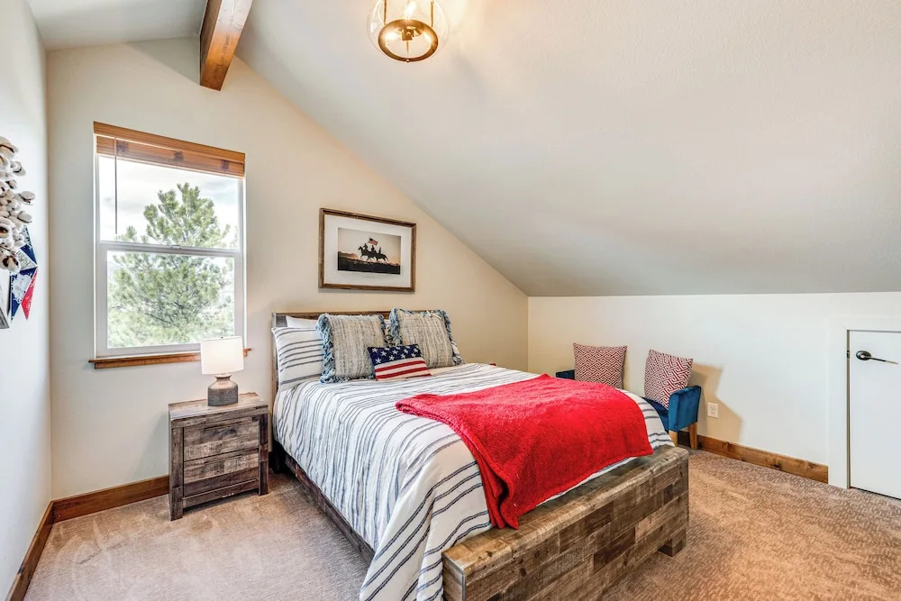 photo 1 of Newly Built Estes Park Townhome, 2 Miles to Rmnp!