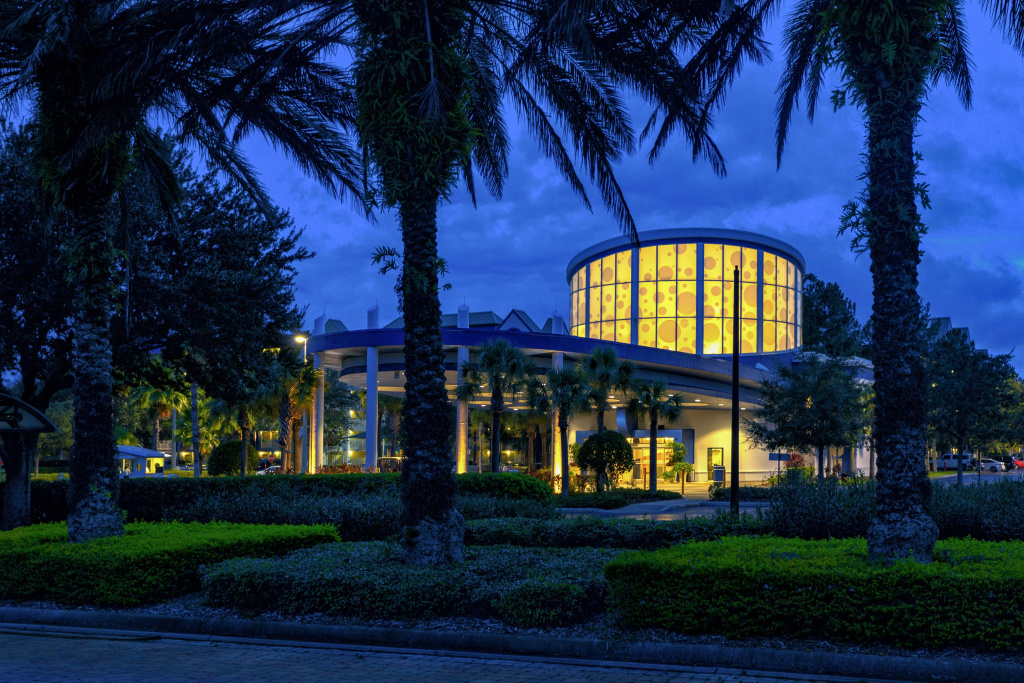 photo 1 of Holiday Inn Resort Orlando Suites - Waterpark by IHG