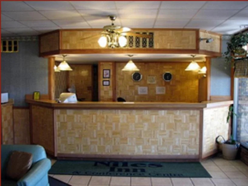 photo 1 of Niles Inn & Conference Center