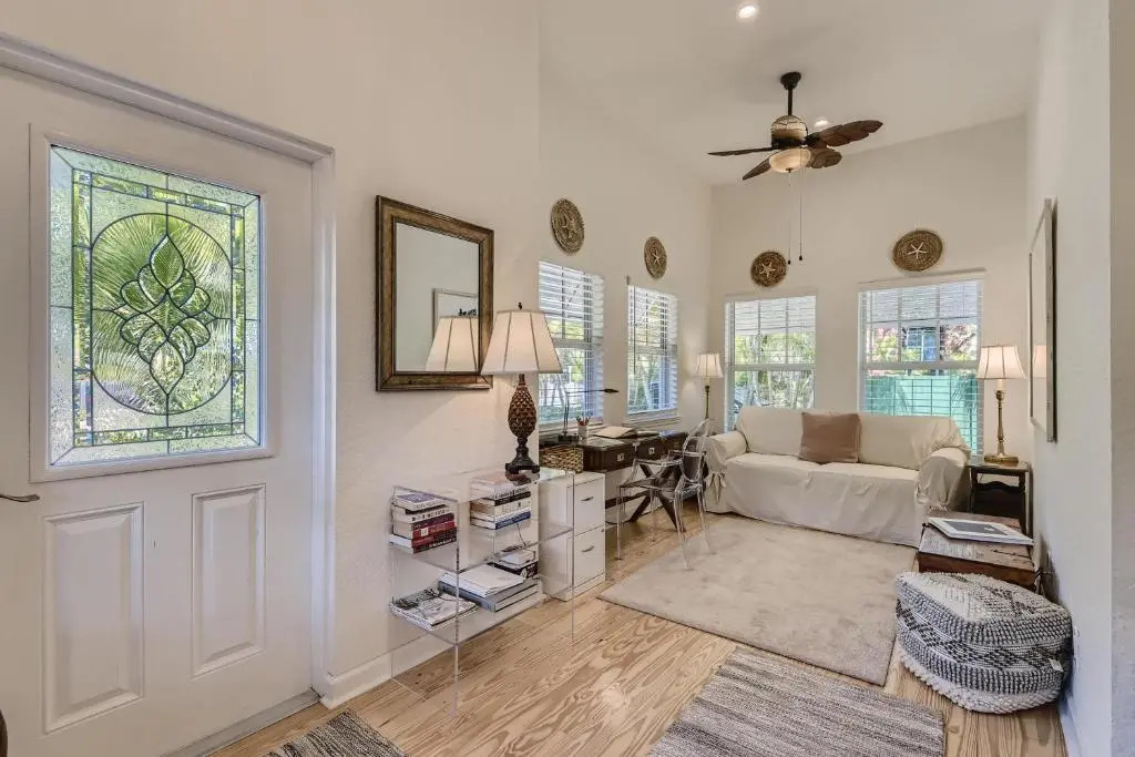 photo 1 of Nini's Cottage 4bd-3ba - Private Pool - Parking