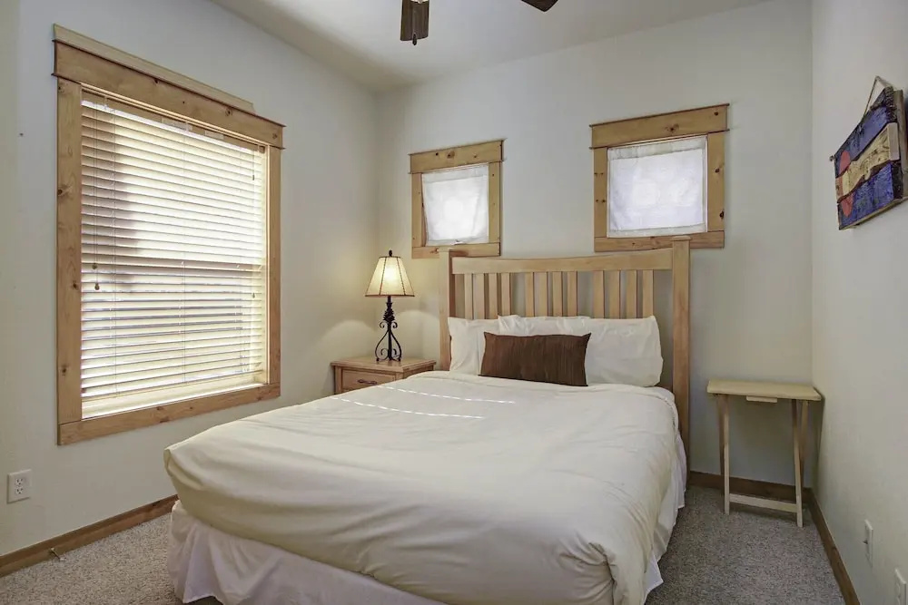 photo 1 of Nisa Mountain 36 2 Bedroom Condo by RedAwning