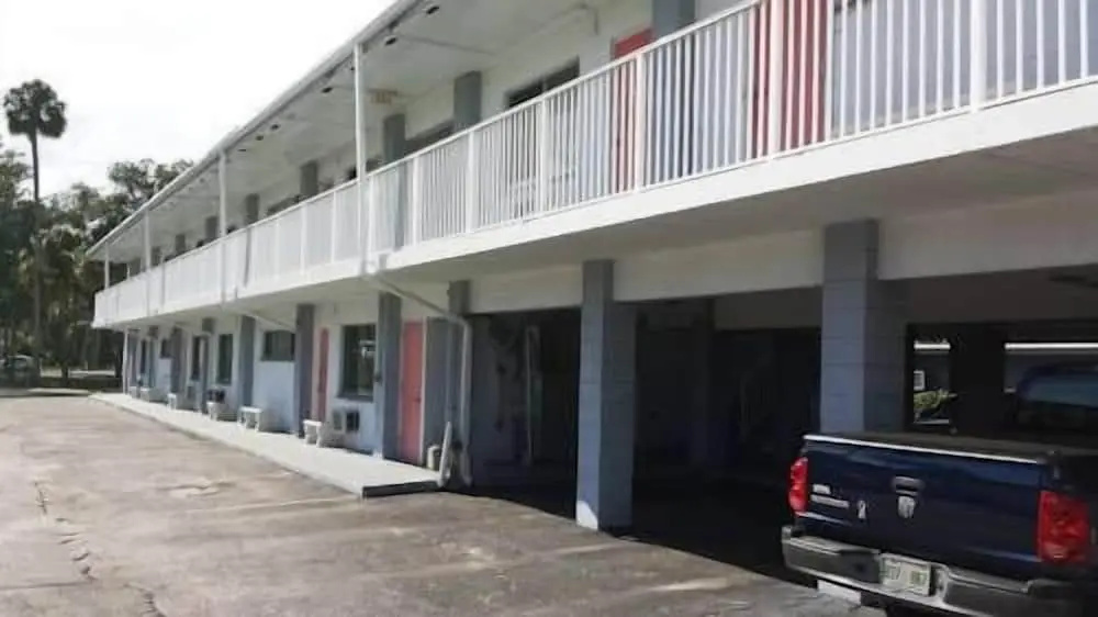 photo 1 of Nocturne Motel