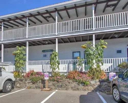 photo 1 of Norseman Resort