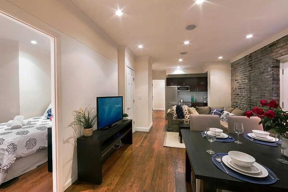 photo 1 of NY015 3 Bedroom Apartment By Senstay