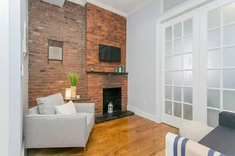 photo 1 of NY060 1 Bedroom Apartment By Senstay