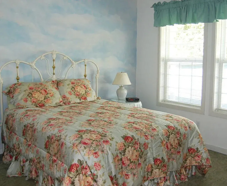 photo 1 of Oak Hideaway Cottage