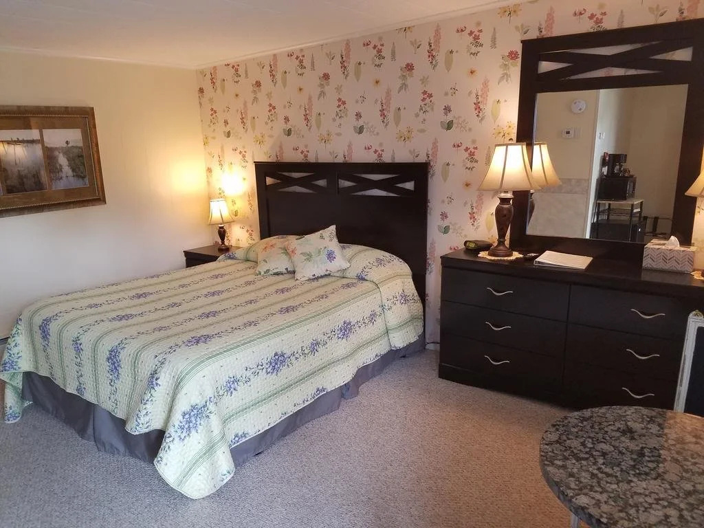 photo 1 of Oakes Oramel Inn